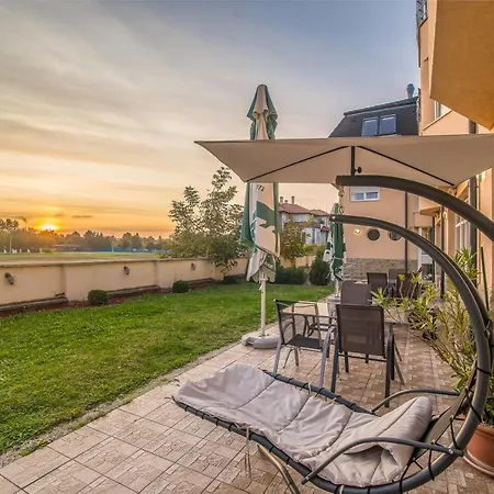 Wellness Hotel-m - Hotel Hajduszoboszlo