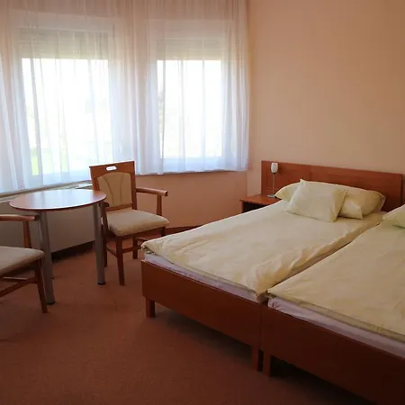 Wellness Hotel-m - 4*