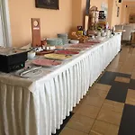 Wellness Hotel-m - 4*
