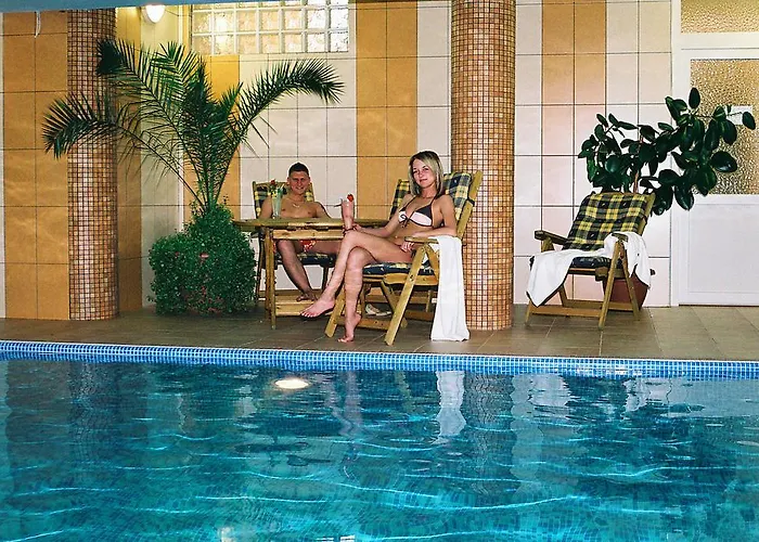 Wellness Hotel-m - 4*